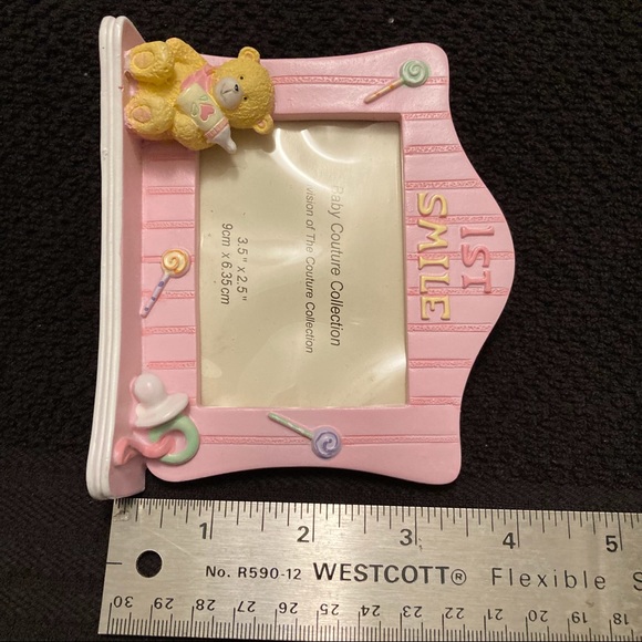 Set of three (3) mini baby picture frames celebrating 1st steps, birthday, smile - Picture 15 of 16